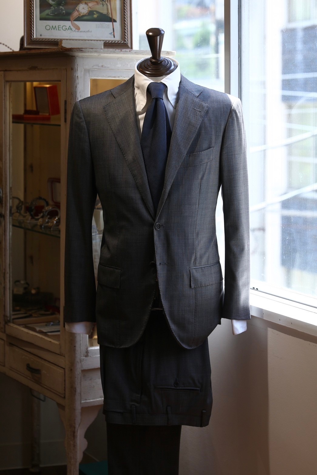 Kiton キトン】贅沢13.2Micronウール 通年合い物 定番グレースーツ