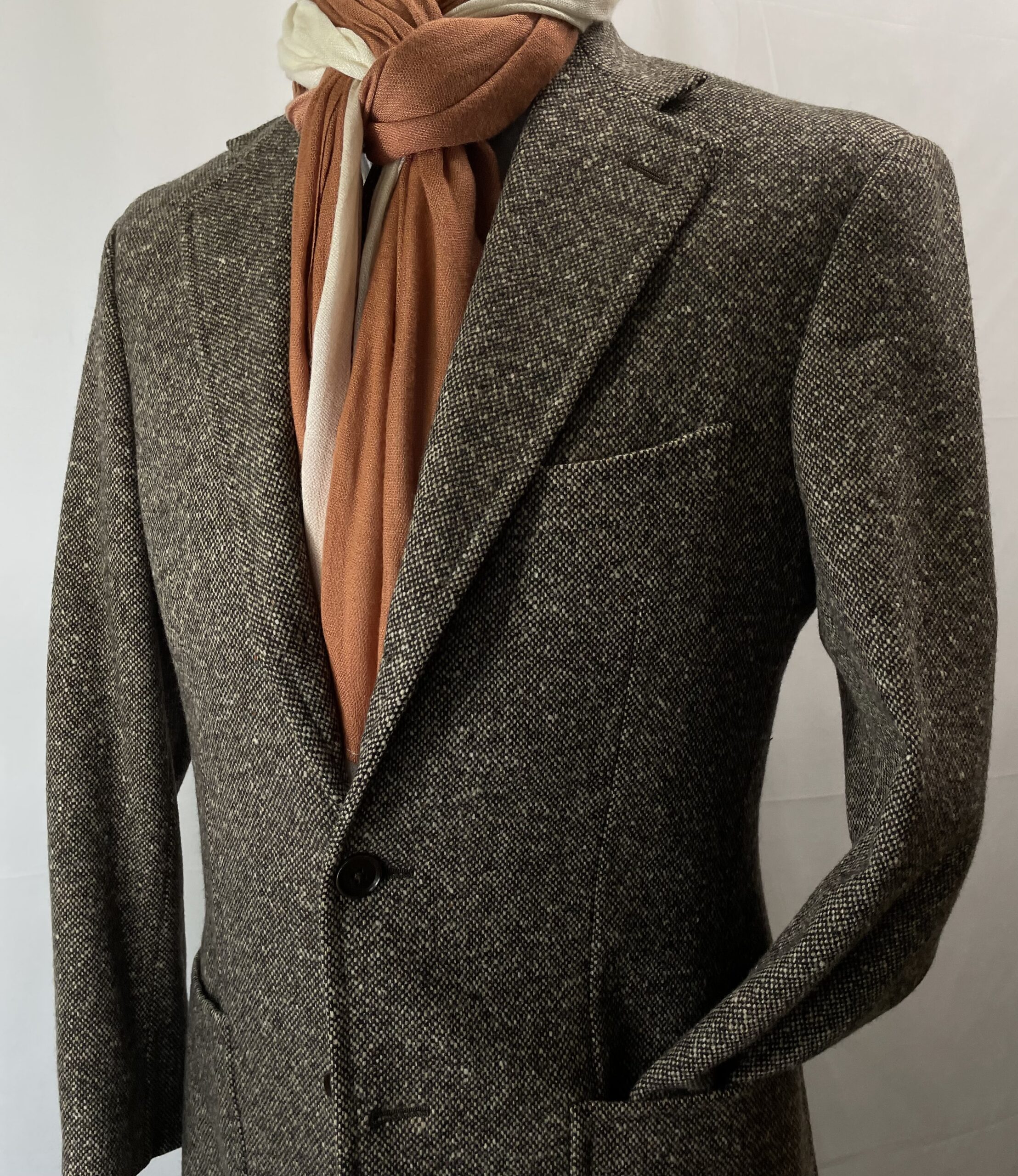 ISAIA イザイア】ナポリ仕立て 秋冬向け 極上カシミヤ&キャメル混