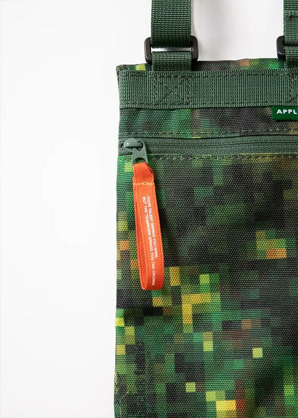 APPLEBUM アップルバム “Pixel Camo” Neck Pouch