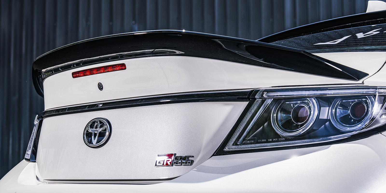 ARTISAN SPIRITS | LEXUS TOYOTA etc AERO BRAND