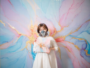 日本初！？アルコールインクアートの壁を作成していただきました