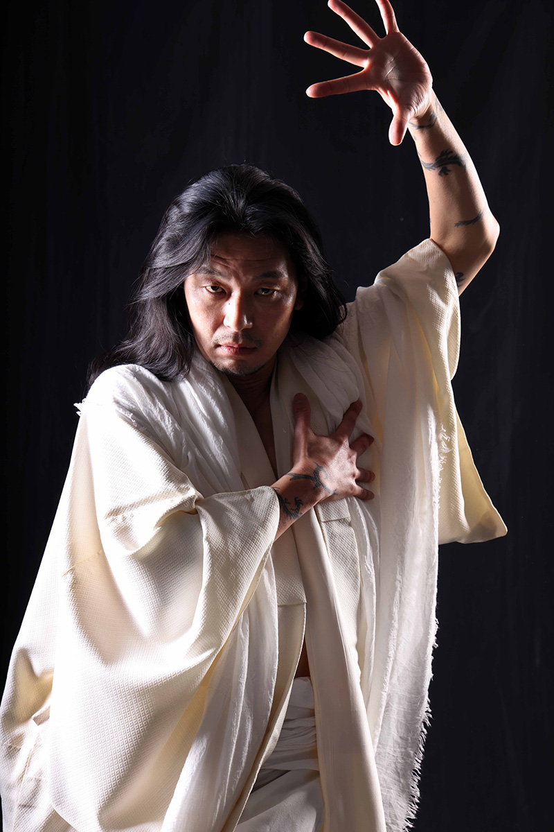 BIOGRAPHY | ATSUSHI TAKAHASHI official site