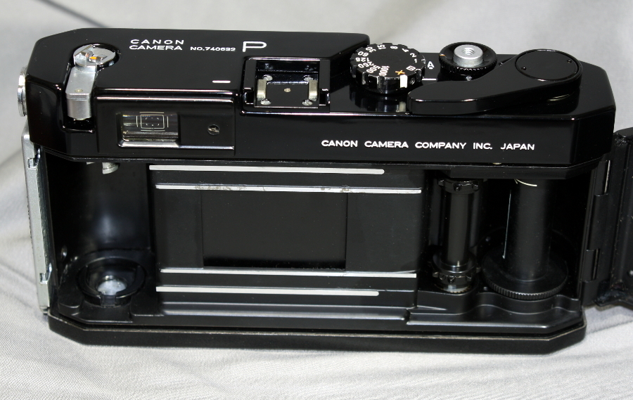 Canon P ブラックレンジファインダーカメラ整備済、後塗り 黒塗りの