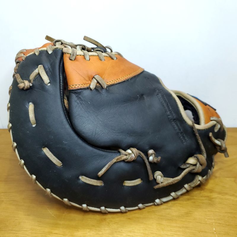 ミズノ 小笠原道大モデル 限定カラー Mizuno Professional 少年用L