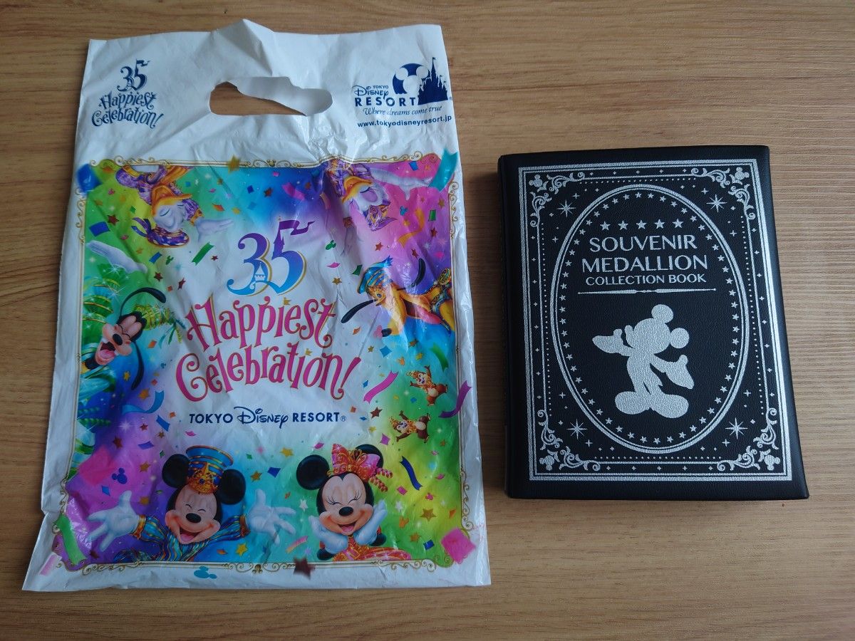 極美品】スーベニアメダルブック(ディズニー)35周年メダル付｜Yahoo