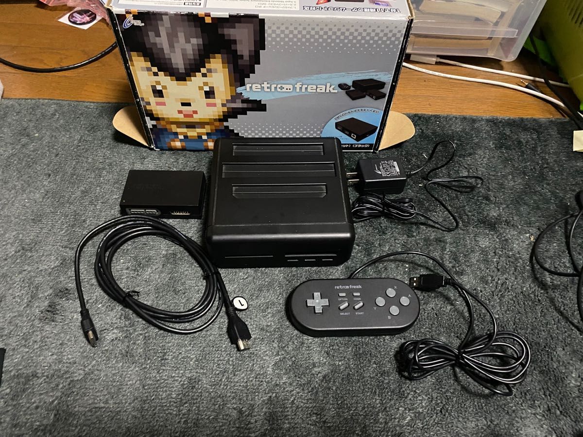 レトロフリーク(コントローラーアダプターセット) 限定カラー