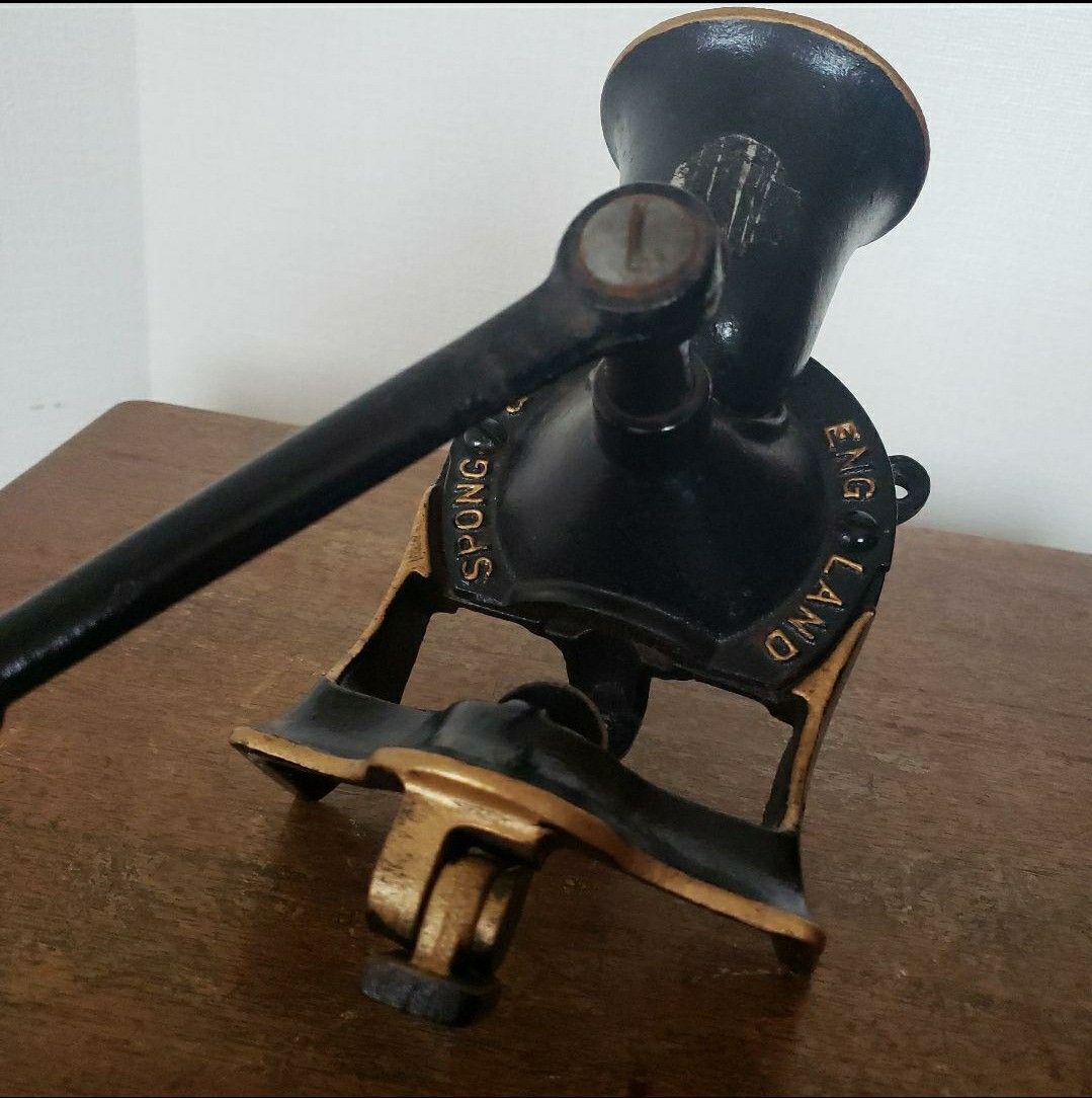 スポング社 スポング SPONG イングランド ビンテージ コーヒーミル