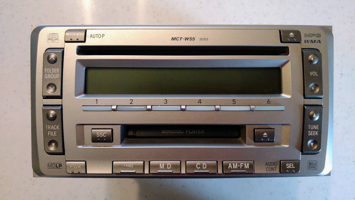送料無料 TOYOTA トヨタ純正 カーオーディオ CD/MDデッキ MCT-W55