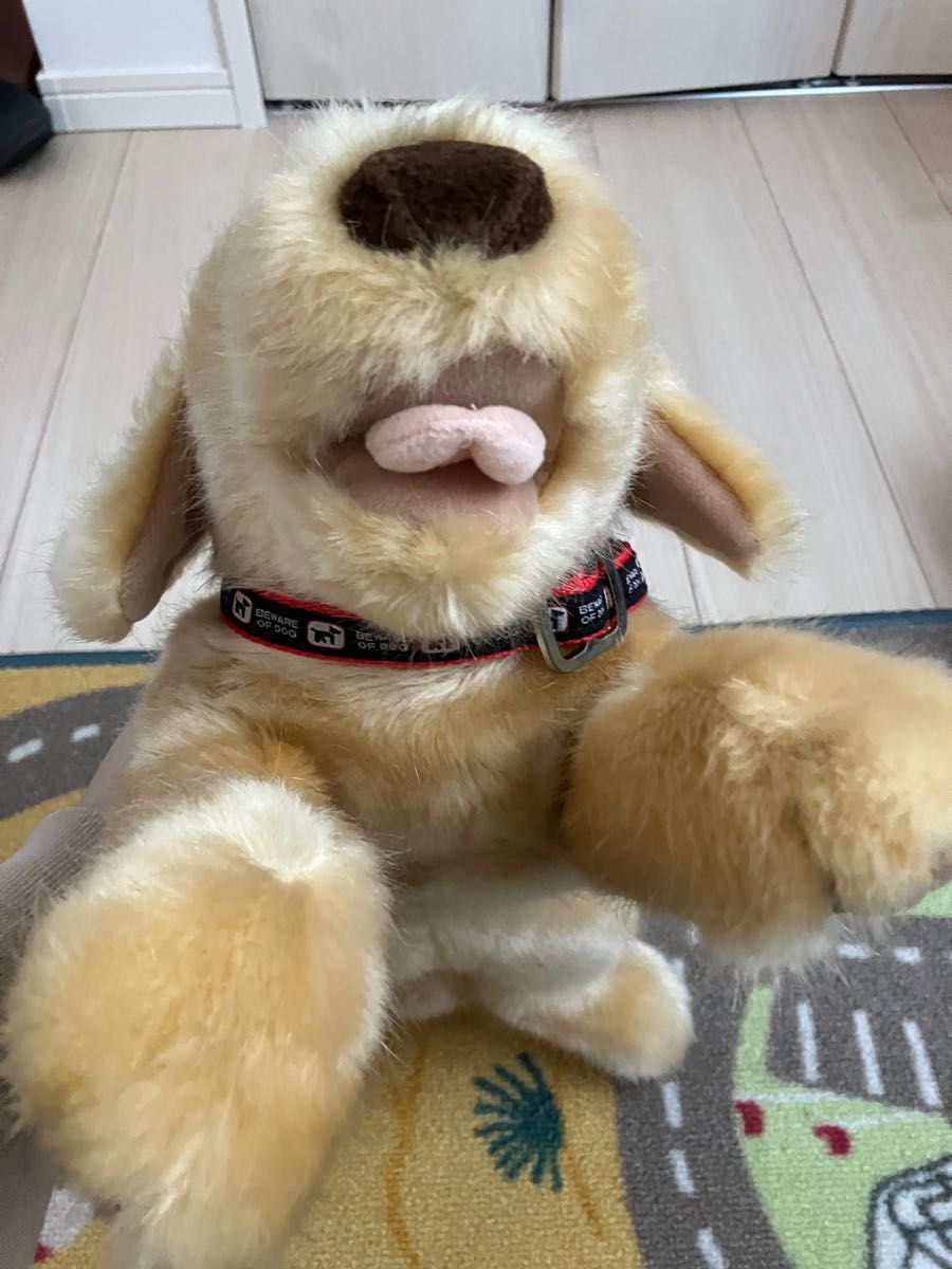 レア Animal Alley アニマルアレイ 寝そべり ぬいぐるみ 犬 トイザらス