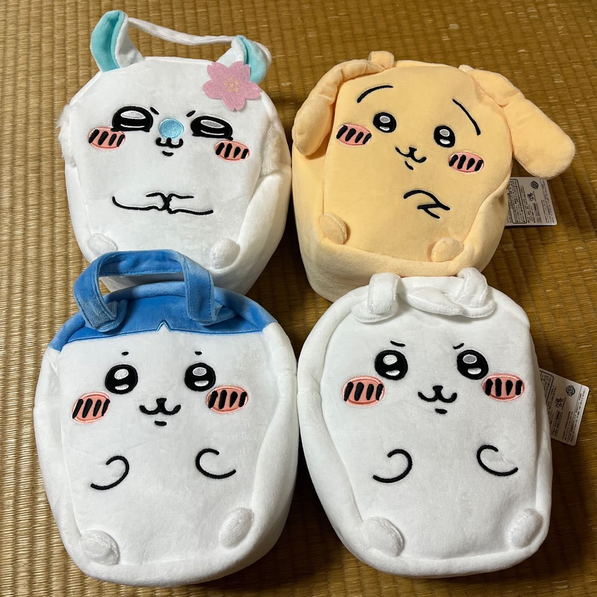 ラウンドワン限定】ちいかわ ふわふわバッグ〜イメチェンすがた〜 4点