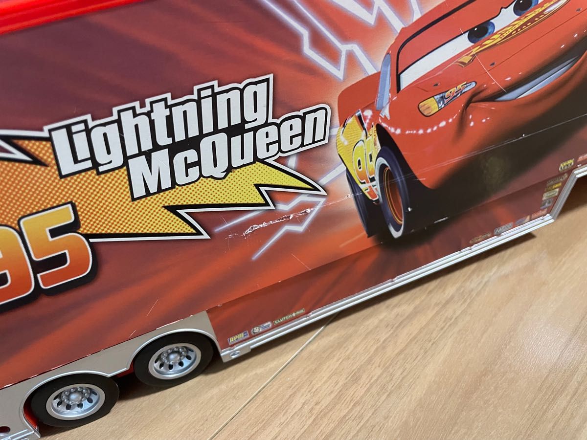 初代マックトレーラー＆カーズ ミニカー15台セット ディズニーストア