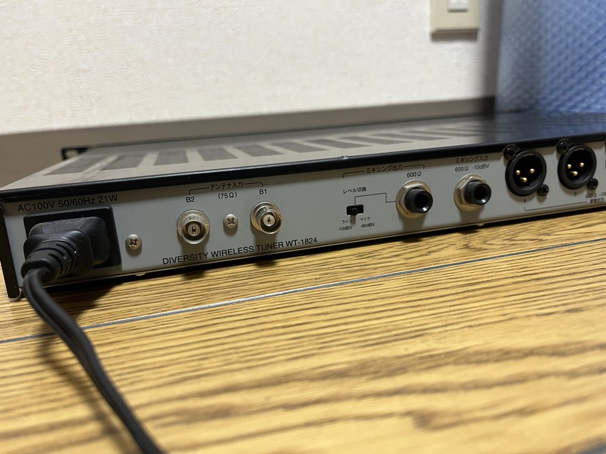 TOA ワイヤレスレシーバー wt-1824 ダイバシティワイヤレスチューナー