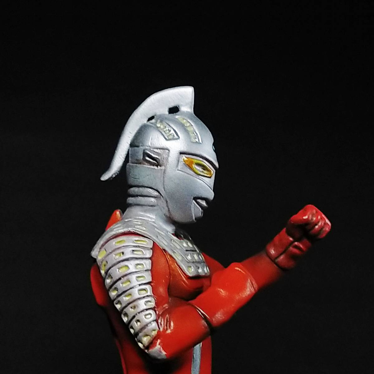 Yahoo!オークション - ウルトラセブン HGウルトラマン リペイント 改造