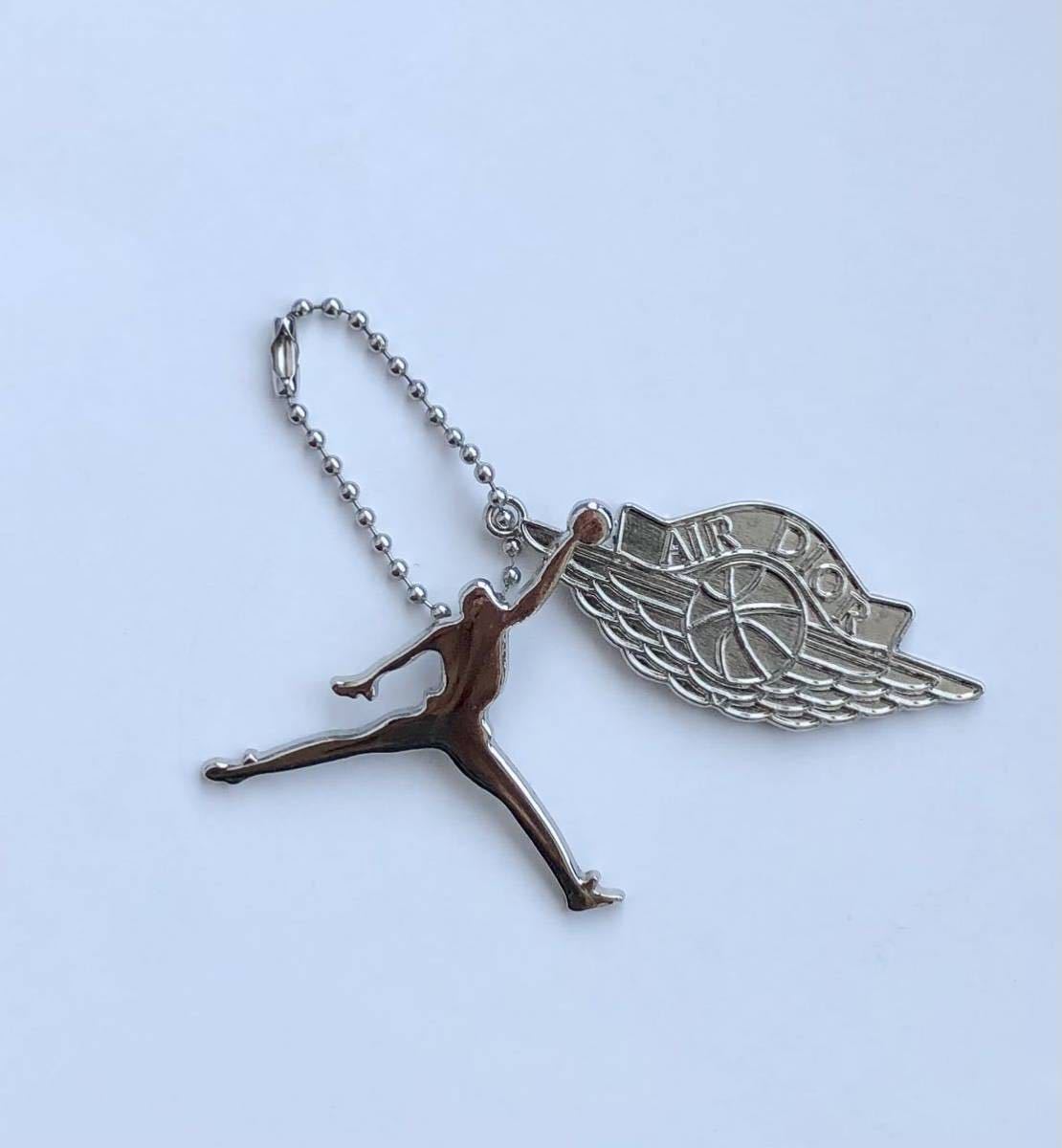 送料無料 Nike x Dior ナイキ × ディオール エアジョーダン チャーム