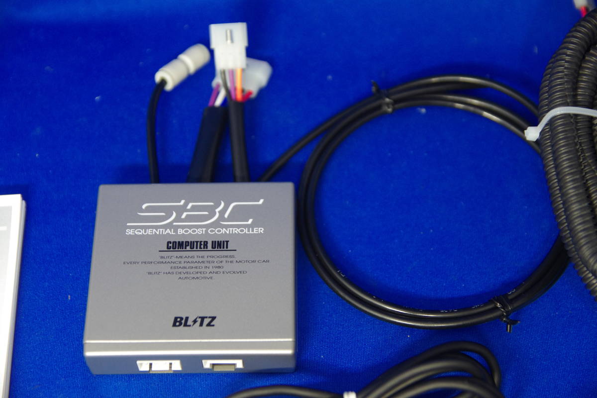 美品 ブリッツ 高性能 ブーストコントローラー SBC i-Color SPEC-R