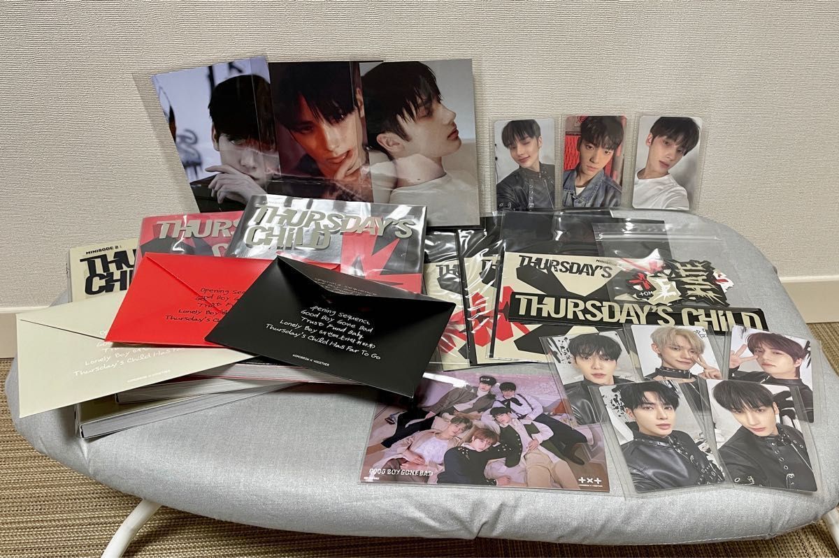 鬼滅の刃 童磨 箔押し缶バッジ Vol.3 24個 未開封 オンライン