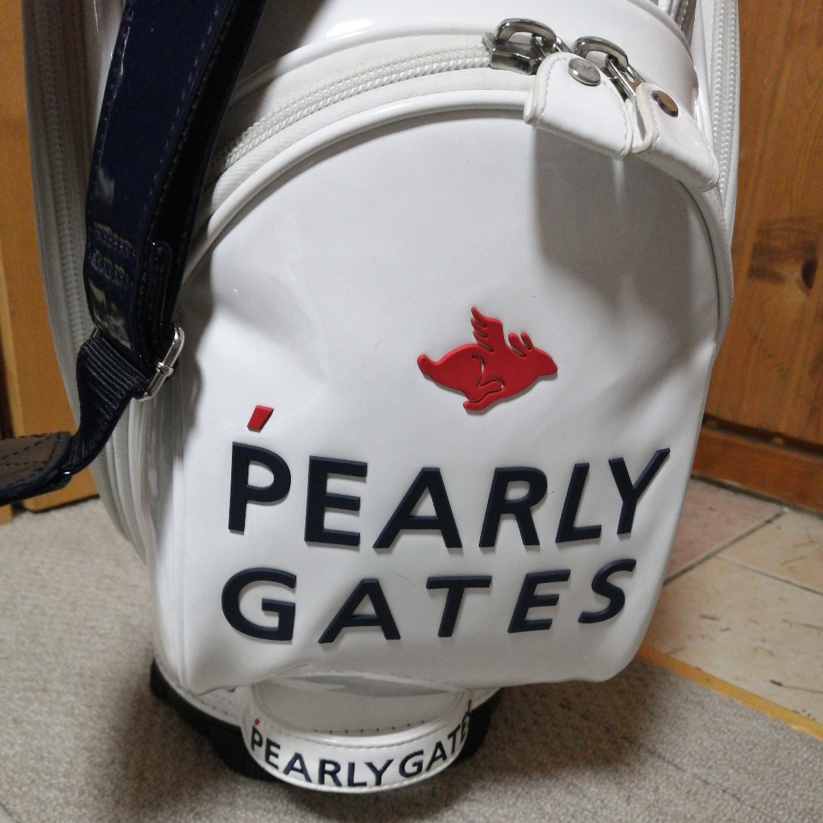 美品正規品 パーリーゲイツ エナメル ホワイト キャディバッグ 識別