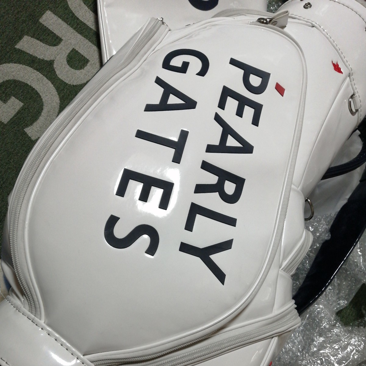 美品正規品 パーリーゲイツ エナメル ホワイト キャディバッグ 識別