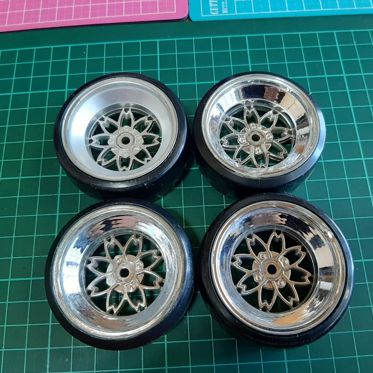 即決《送料無料》 深リム 弥生 ホイール 旧車 ラジコン tt01 tt02