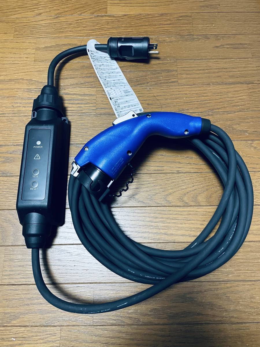 希少トヨタ ZVW35 プリウスPHV 用充電ケーブル 長さ10m G9060-47260