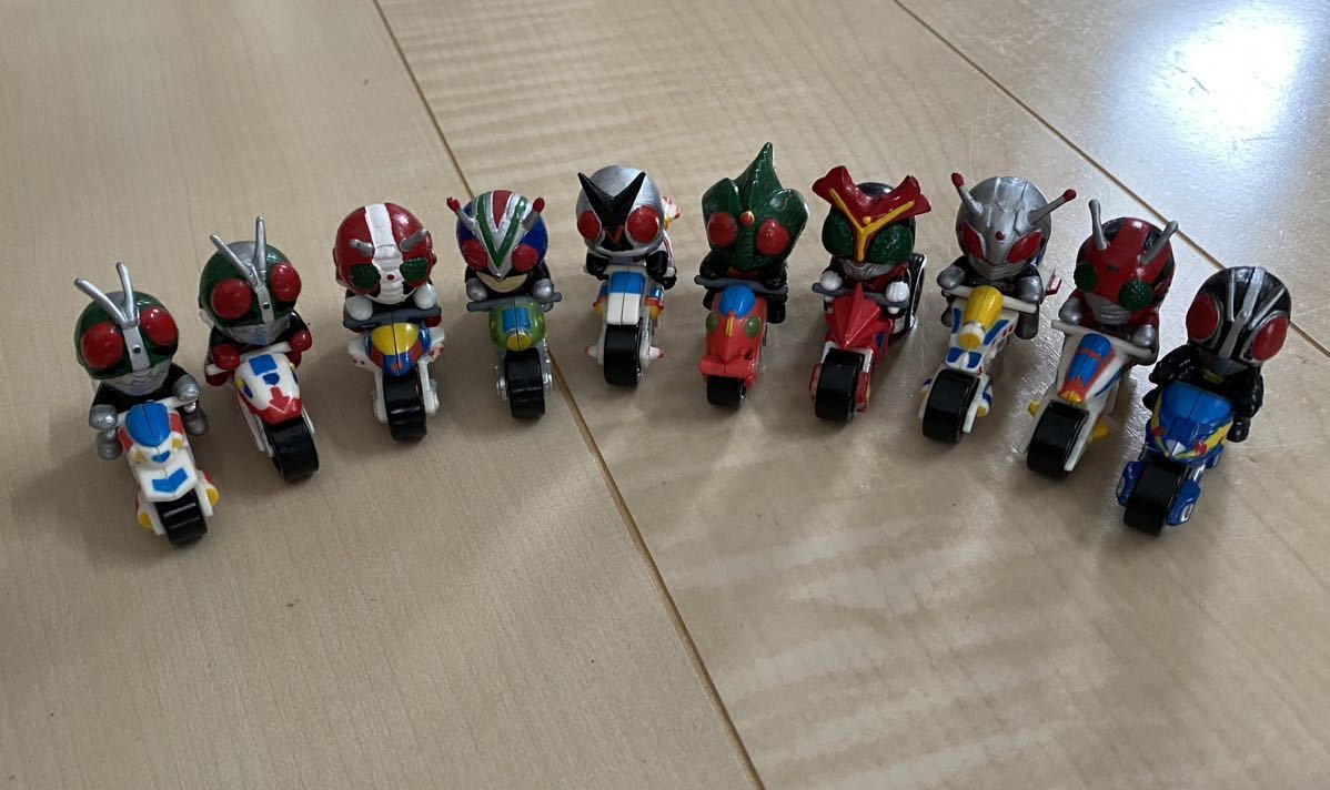 Yahoo!オークション - 仮面ライダー SDライダー バイク ポケットヒーロ