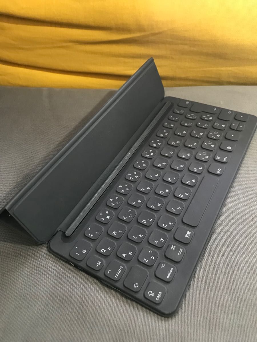 Apple純正 SmartKeyboard スマートキーボード A1829 iPad 9/8/7世代