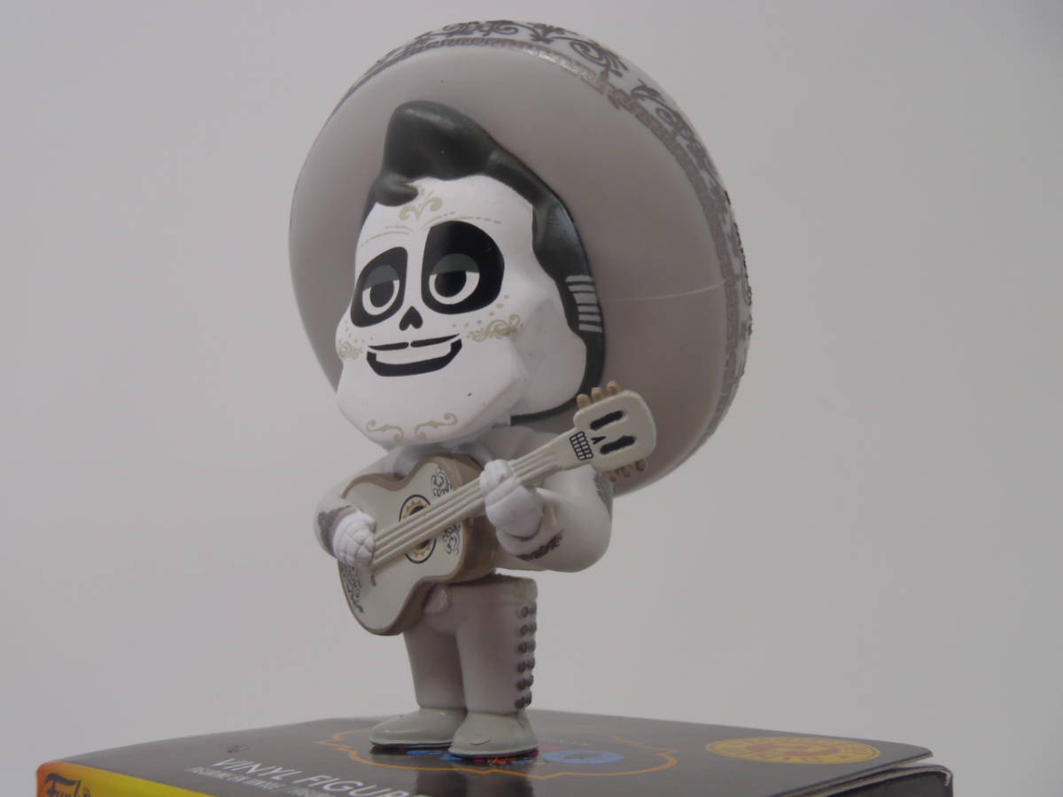 Yahoo!オークション - Disney Pixar COCO リメンバー・ミー エルネスト