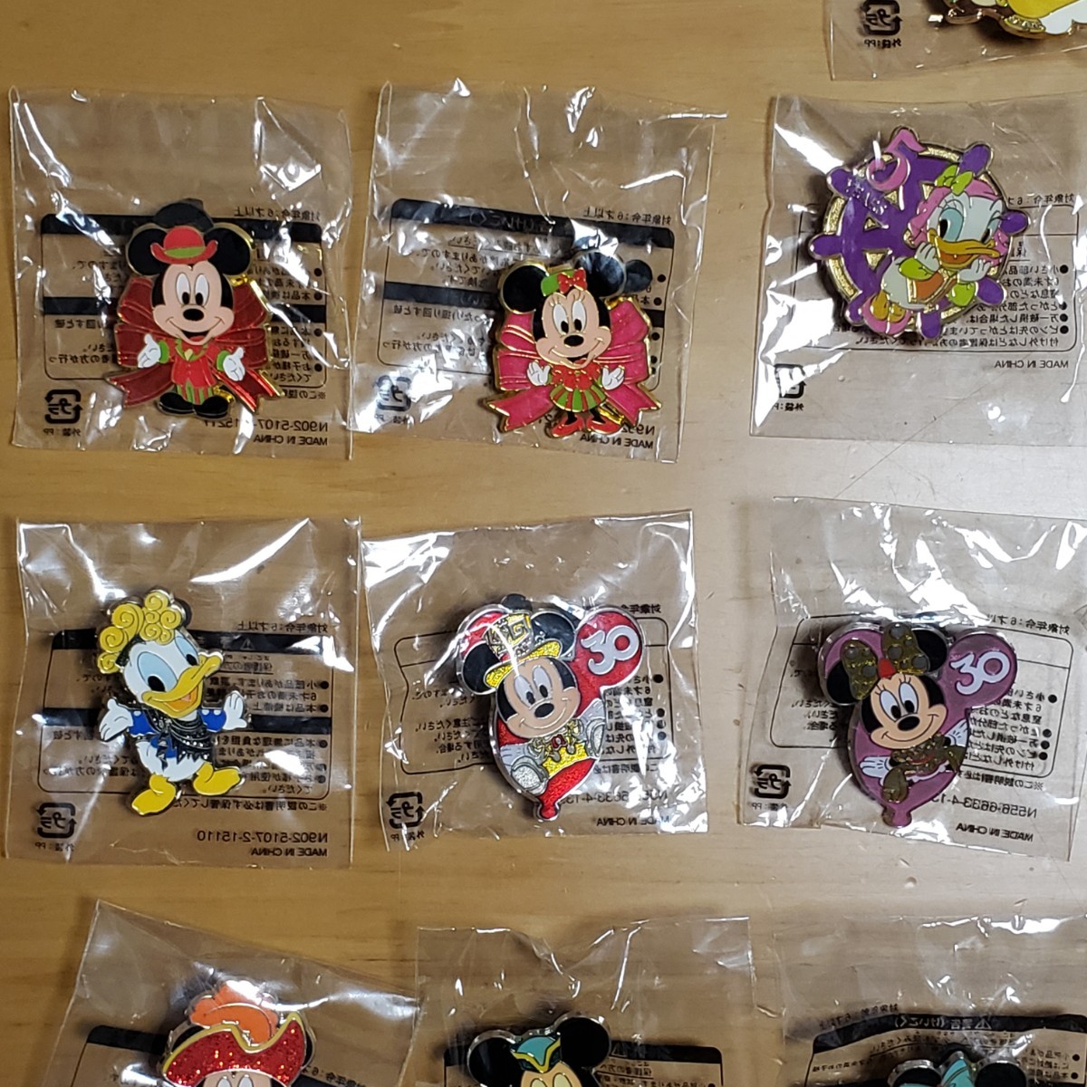 ディズニー ピンバッジ 大量まとめ売りセット 未開封品
