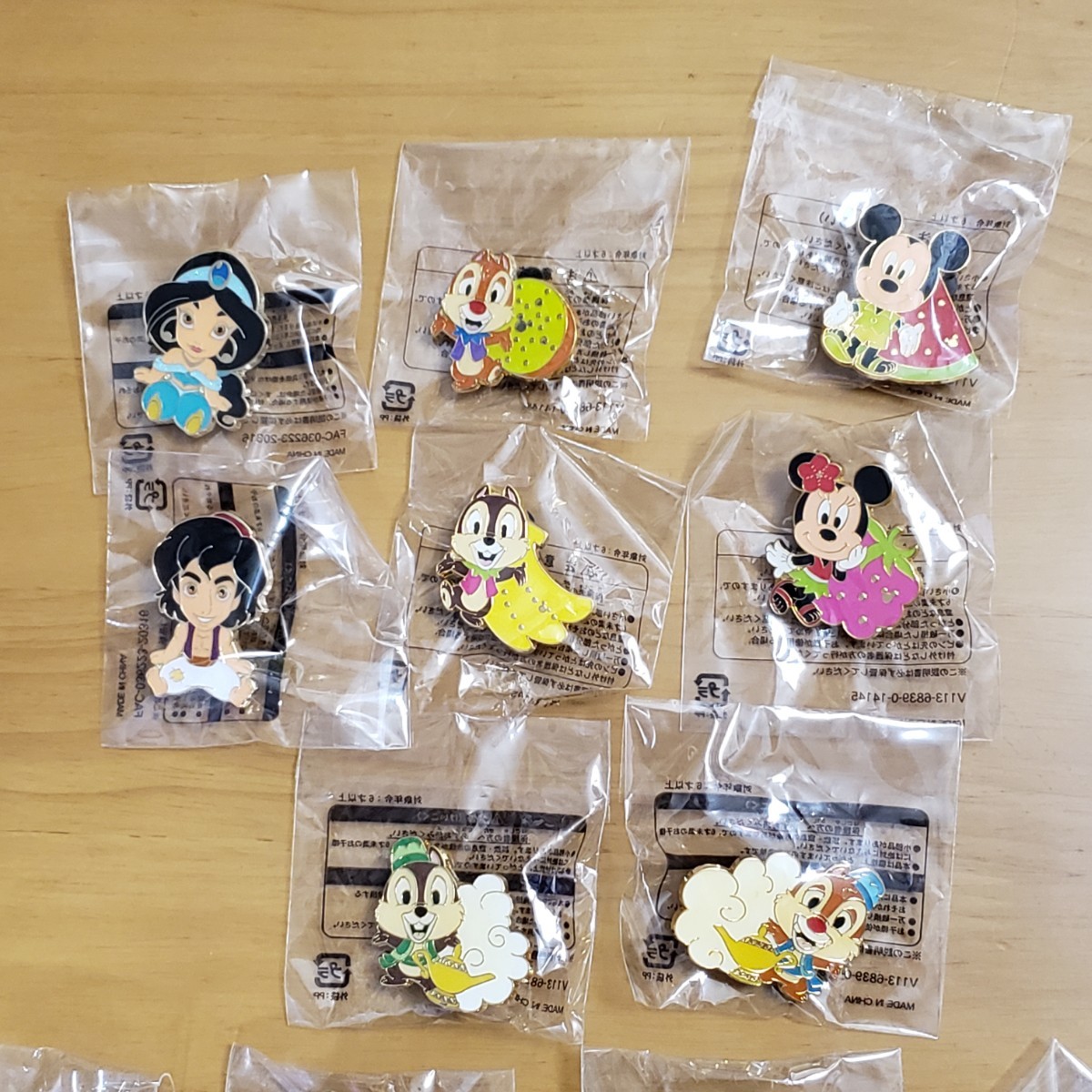 ディズニー ピンバッジ 大量まとめ売りセット 未開封品