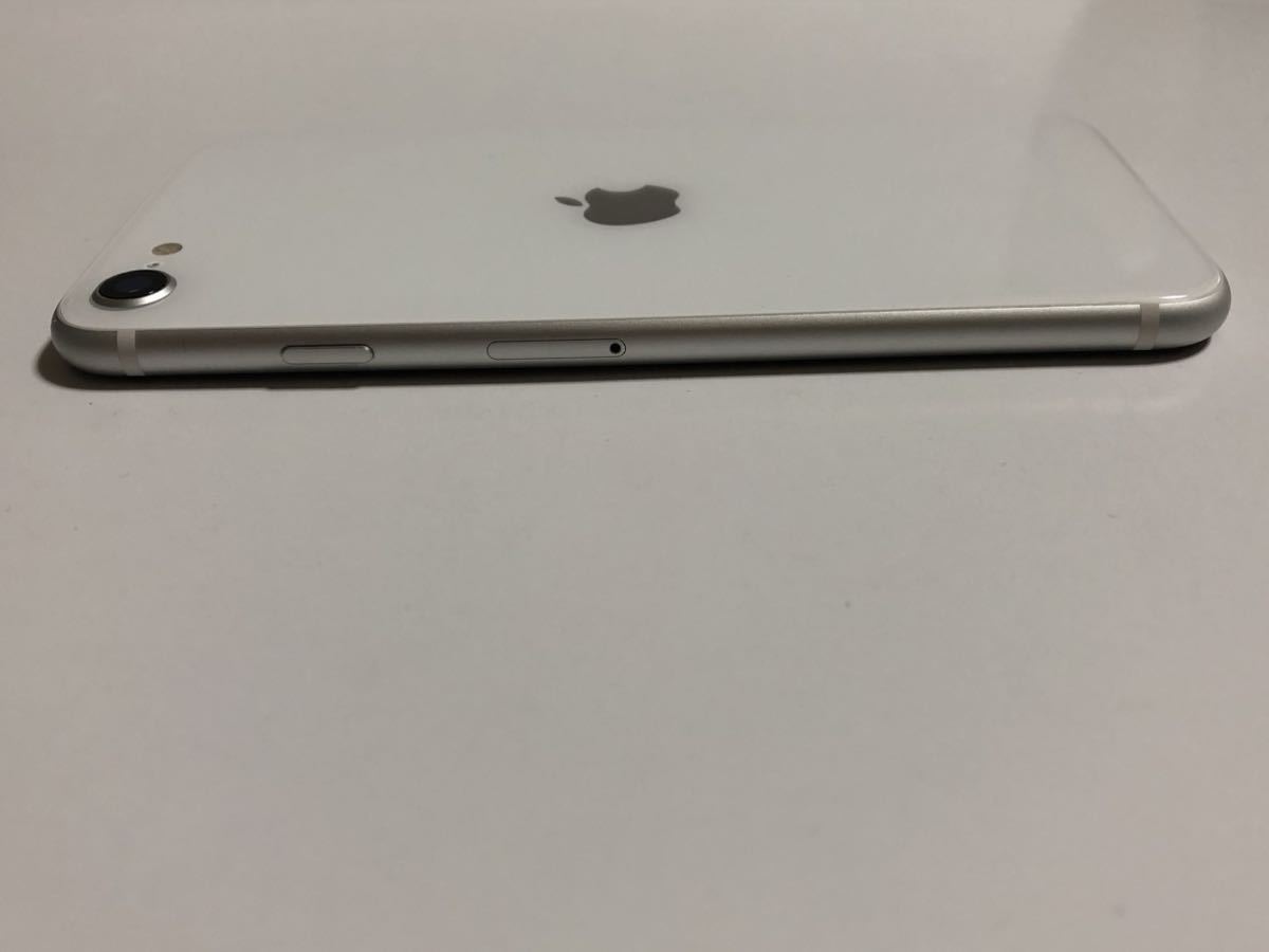 美品 SIMフリー iPhoneSE 第2世代 128GB 84% ホワイト 判定 SE2