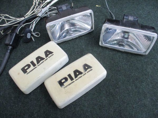 Yahoo!オークション - 中古 PIAA 角目フォグランプ PF613+614 2個セッ