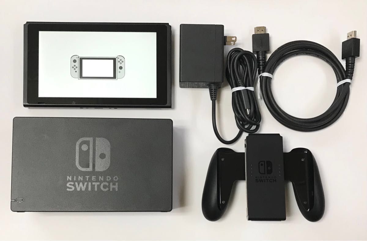 最終値下げ】Nintendo Switch 本体 ブラック＆充電器 最終値下げ