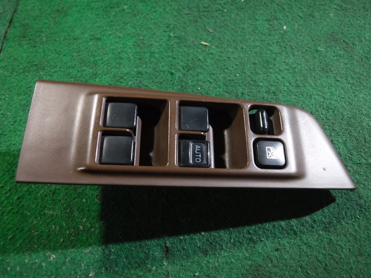 Yahoo!オークション - 【日産 セドリック WY30 純正 運転席パワーウィ