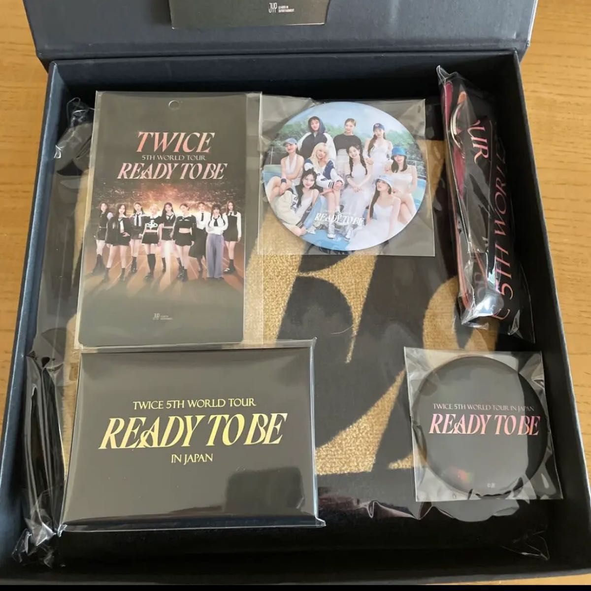 TWICE READY TO BE アップグレード限定グッズ 新品 未使用 中身未開封