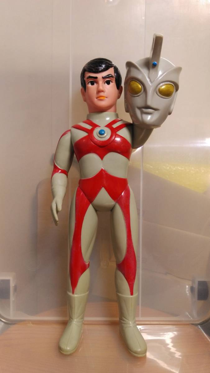 Yahoo!オークション - ブルマァクウルトラマンエース 特大ソフビ 面取