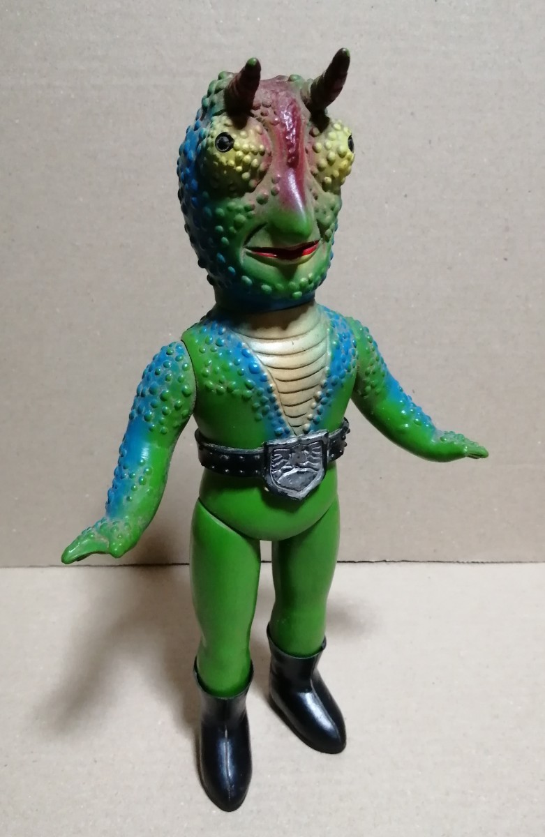 Yahoo!オークション - 仮面ライダー 怪人 死神カメレオン ソフビ スタ