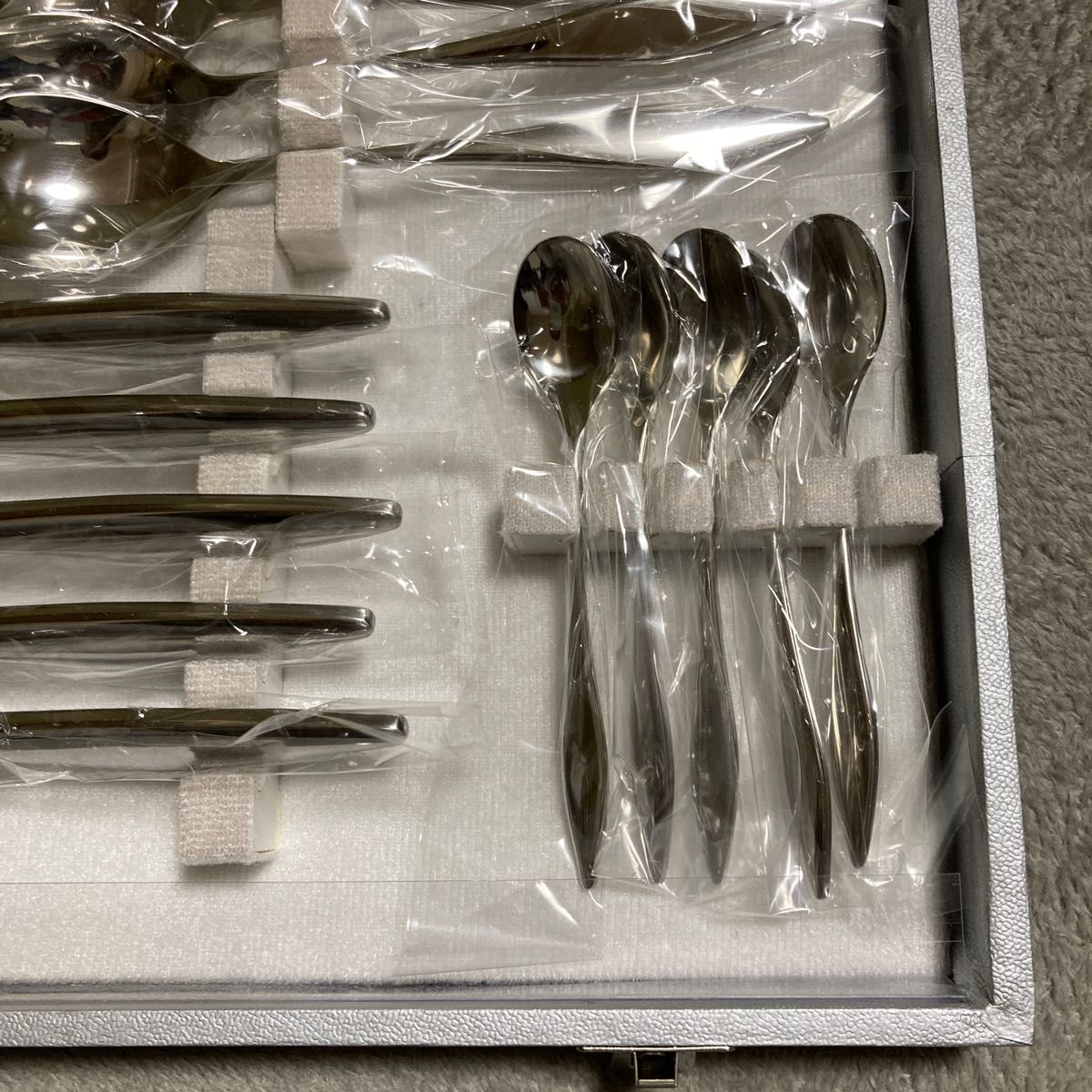 Martian マーシャン カトラリーセット 18-12ステンレス 洋食器 25本