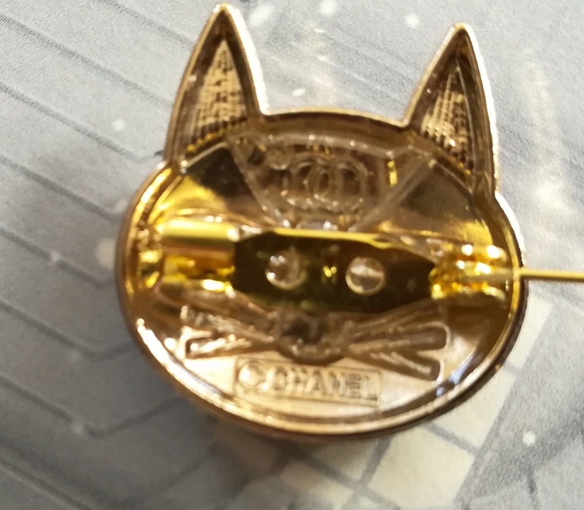 シャネル ヴィンテージ ボタンブローチ ブラック猫 保存袋付き｜Yahoo