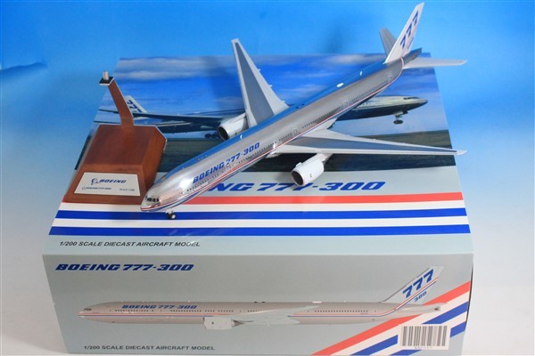 1/200 Boeing 777-300 House Color N5014K JC Wings: Real Yahoo