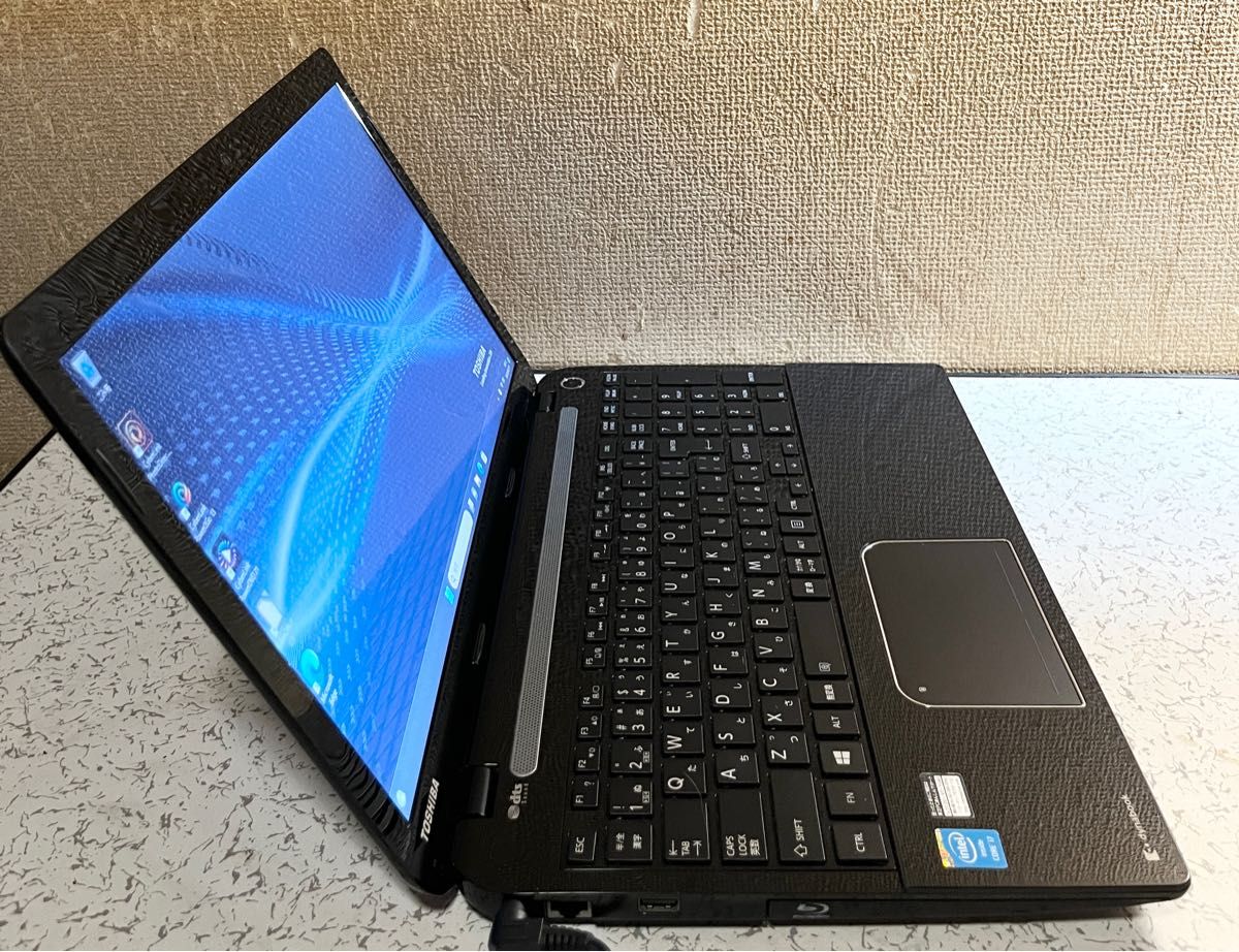 高性能 Core i7 新品SSD512GB メモリ16GB ブルーレイ WIN11 東芝 T553