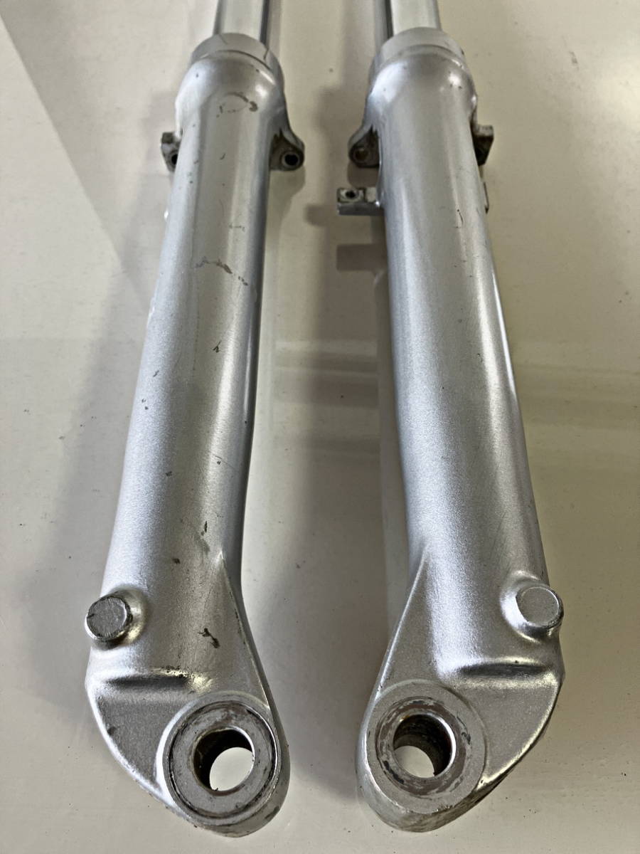 2JL/フロントフォーク 即決 送料無料 TW200 純正 フォーク径 33Φ