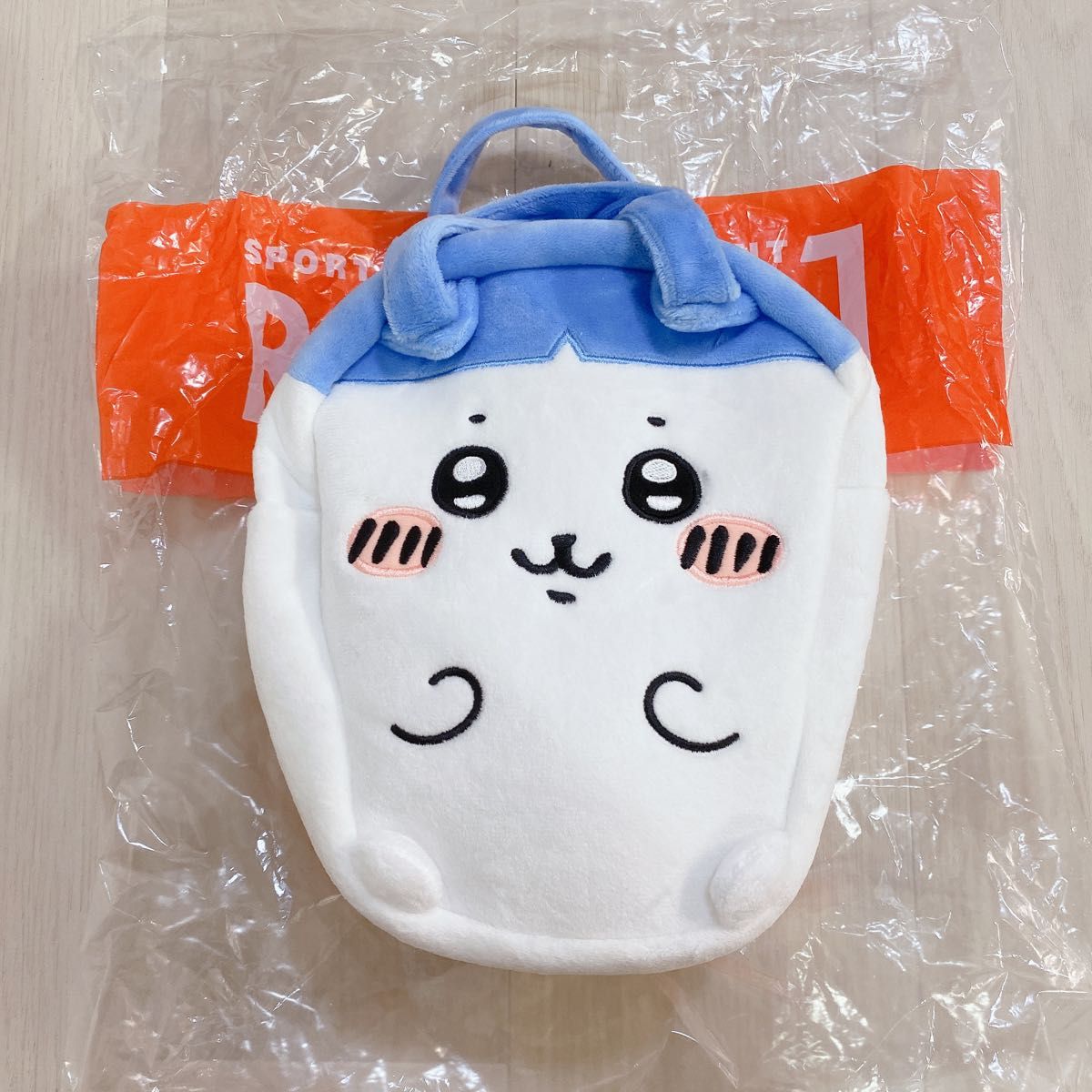 ラウンドワン限定】ちいかわ ふわふわバッグ〜イメチェンすがた〜 4点