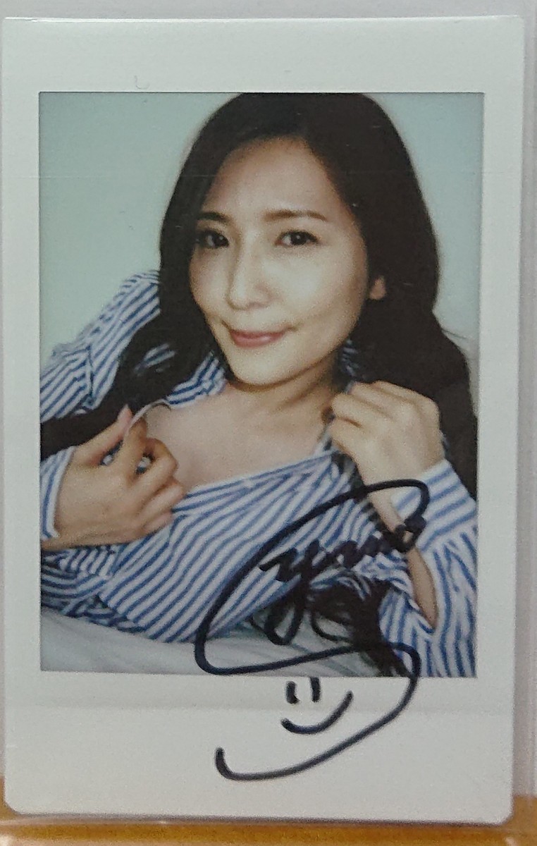 Yahoo!オークション - 椎名ゆな 直筆サイン入り現場生チェキ「Yuna 再