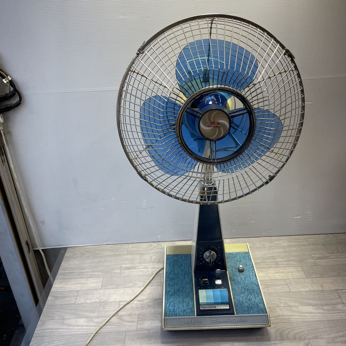 Yahoo!オークション - SANYO サンヨー 扇風機 Dynamic Wide レトロ扇風