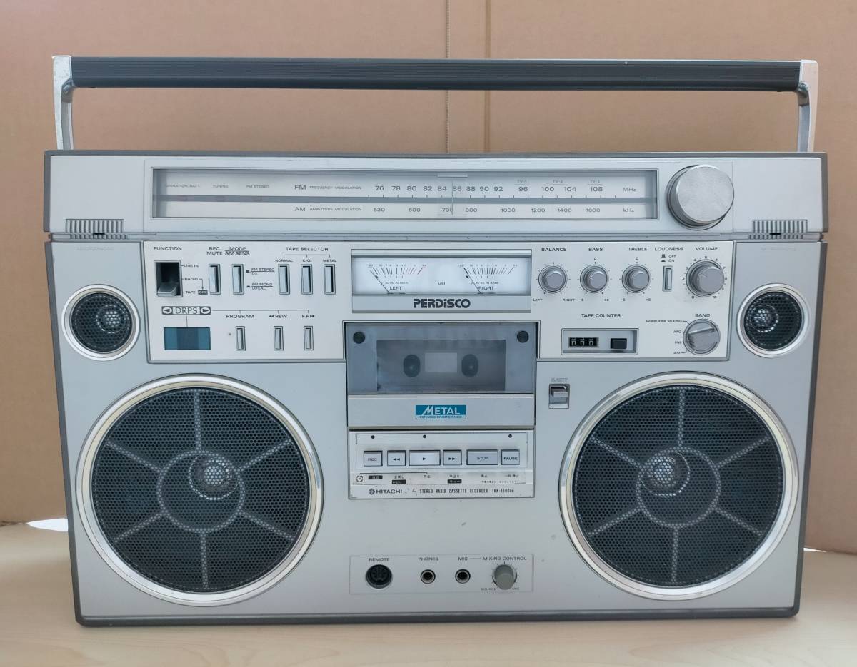 日立 HITACHI FM/AM ステレオ カセット レコーダー TRK-8600RM