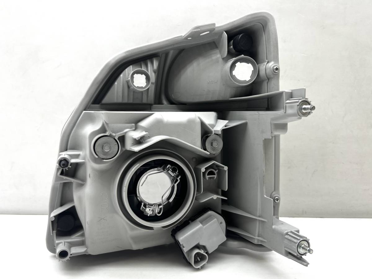 即決 キャリィ DA16T / ハロゲン スズキ 純正 右 ヘッドライト KOITO