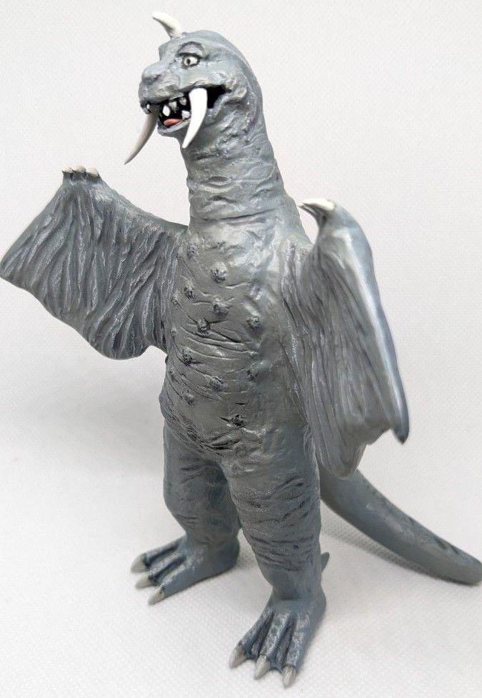 旧キット 冷凍怪獣 ペギラ 1/350 塗装済完成品｜Yahoo!フリマ（旧