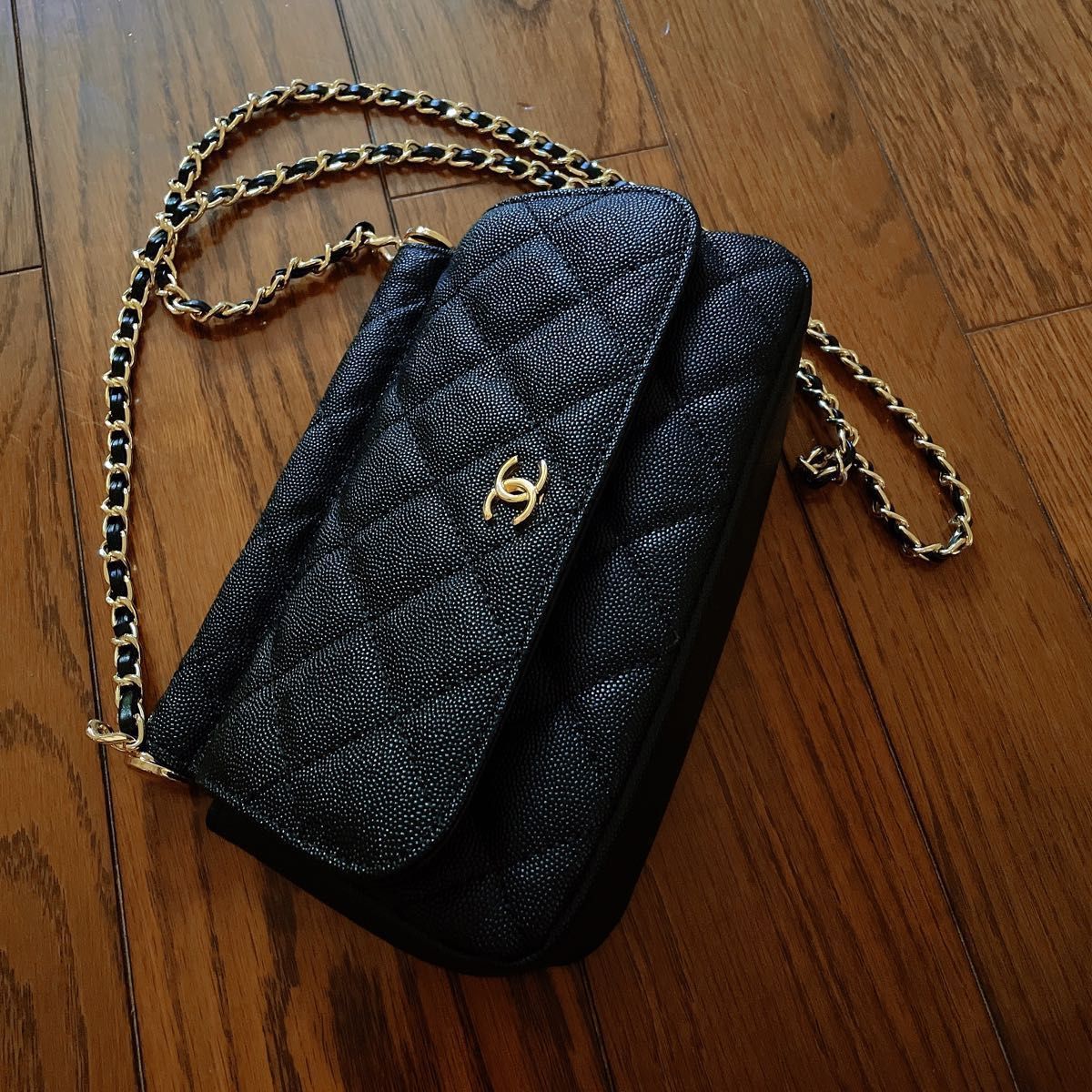 シャネル ノベルティ ショルダーバッグ マトラッセ カーフスキン