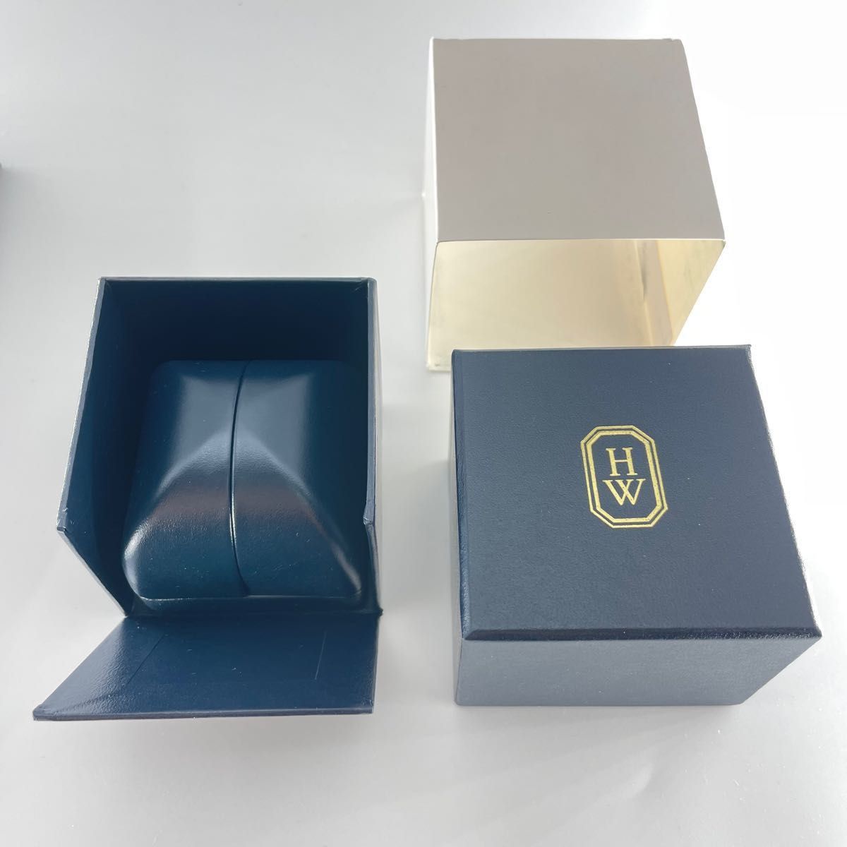 ハリーウィンストン リングケース 箱のみ 紙袋 リボン 空箱