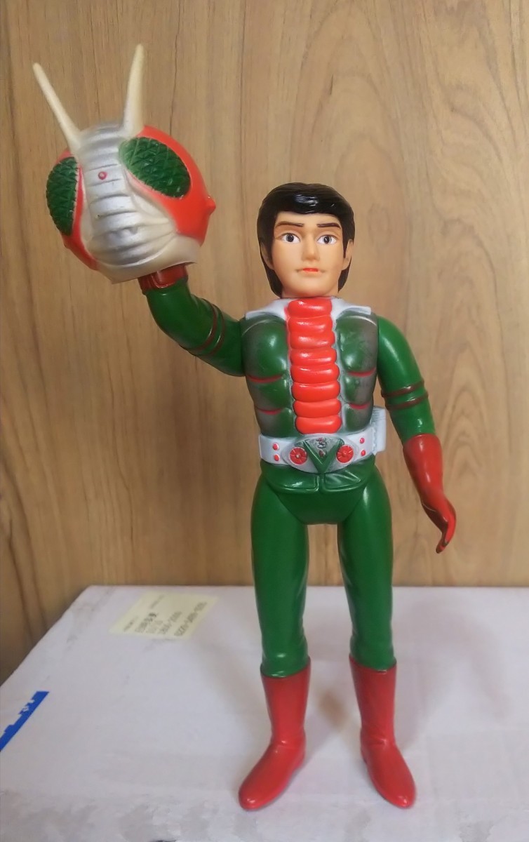 Yahoo!オークション - 当時物 旧バンダイ 仮面ライダーV3 ソフビ ミド